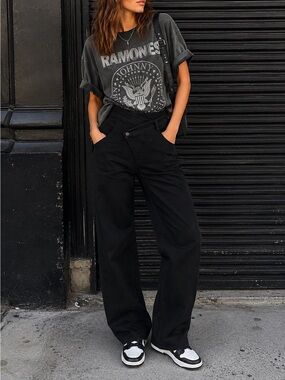 AWET New York Size 28 Black Asymmetrical Waist Jeans High Rise 100% Cotton Y2K